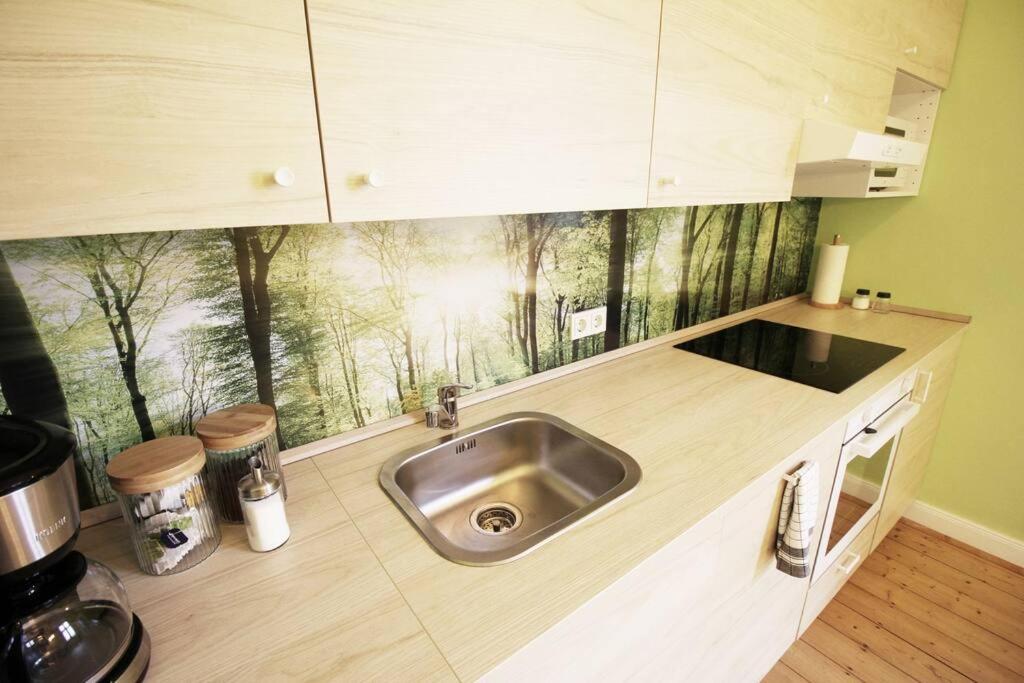 Secret Hideaways Wood Lodge Mit Kinderzimmer Messe L City L Flughafen L Hbf Duisburg Luaran gambar