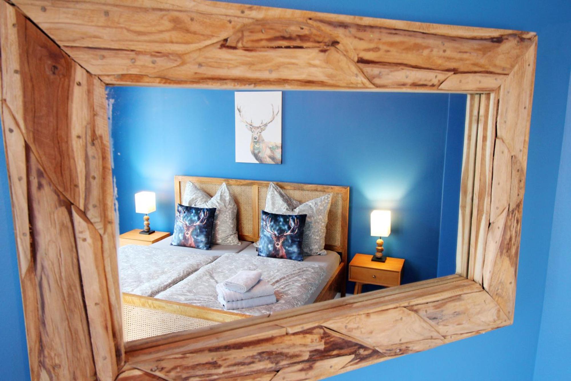 Secret Hideaways Wood Lodge Mit Kinderzimmer Messe L City L Flughafen L Hbf Duisburg Luaran gambar